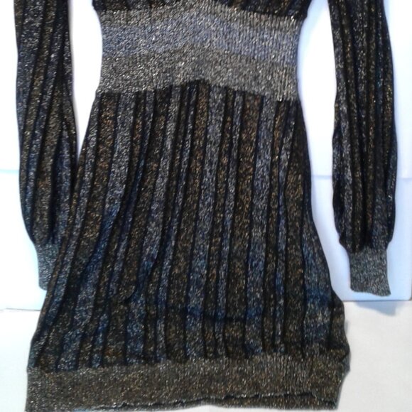 Guess - shiny sweater dress - Size M - Picture 3 of 3